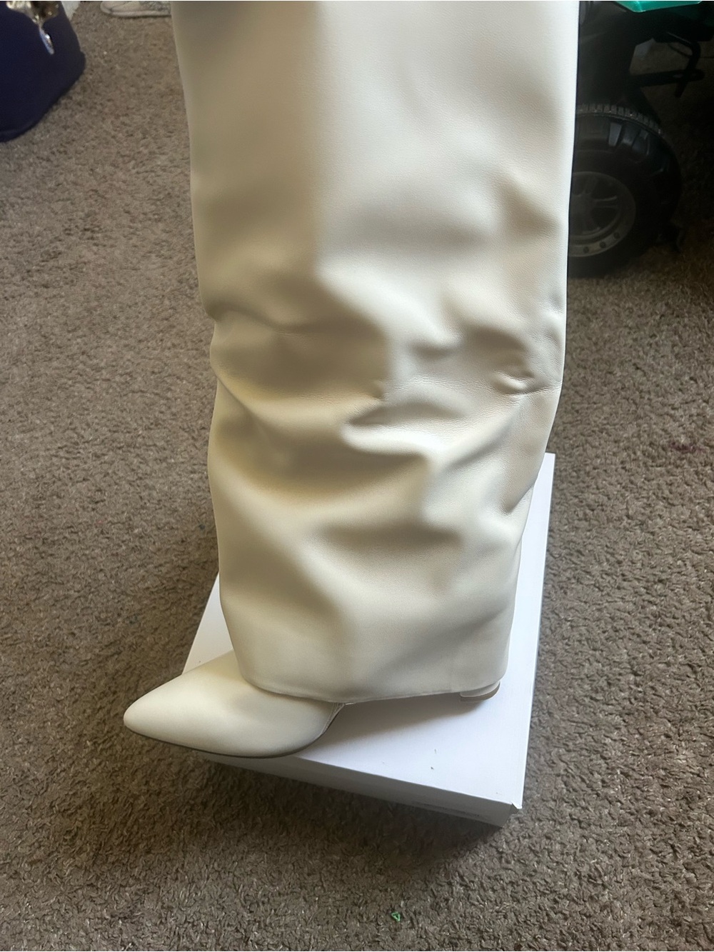 Modatope Women’s Heeled Boots - White